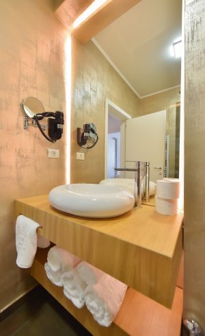 Building Stefan Resort Sud Apartament standard cu 2 camere portret 01 Building Stefan Resort Sud Apartament standard cu 2 camere portret 01