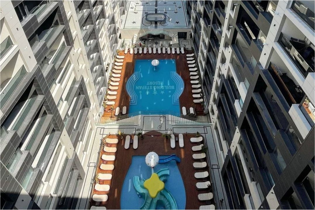 piscina mamaia 4